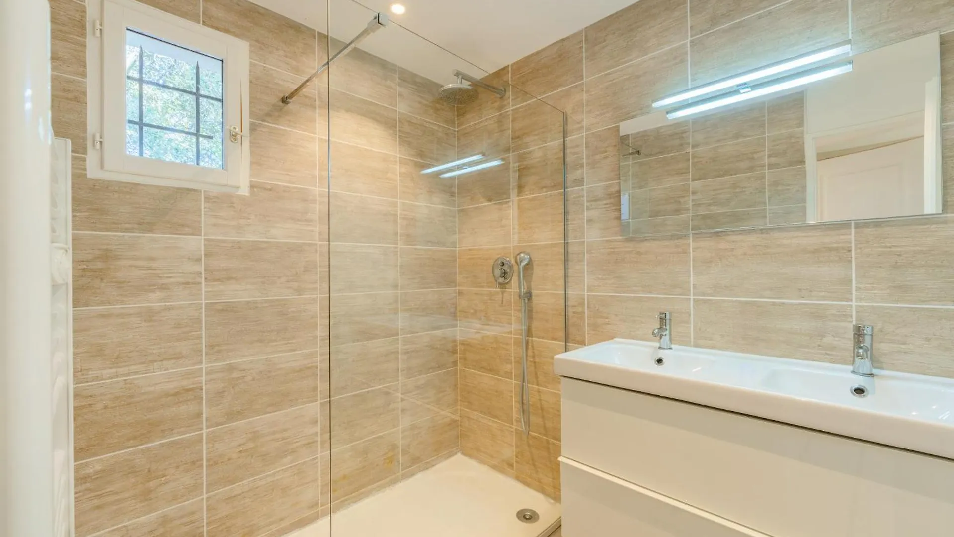 Villa Sur 1 Hectare 15 Personnes Gordes & Roussillon Croagnes 0*,